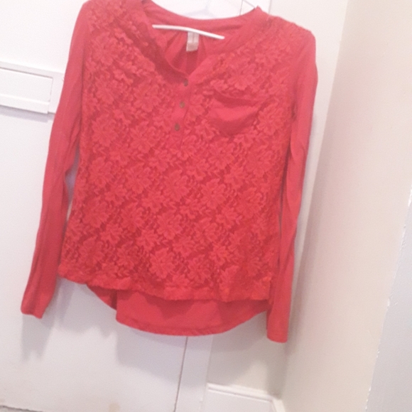 Pink female top - Picture 6 of 6